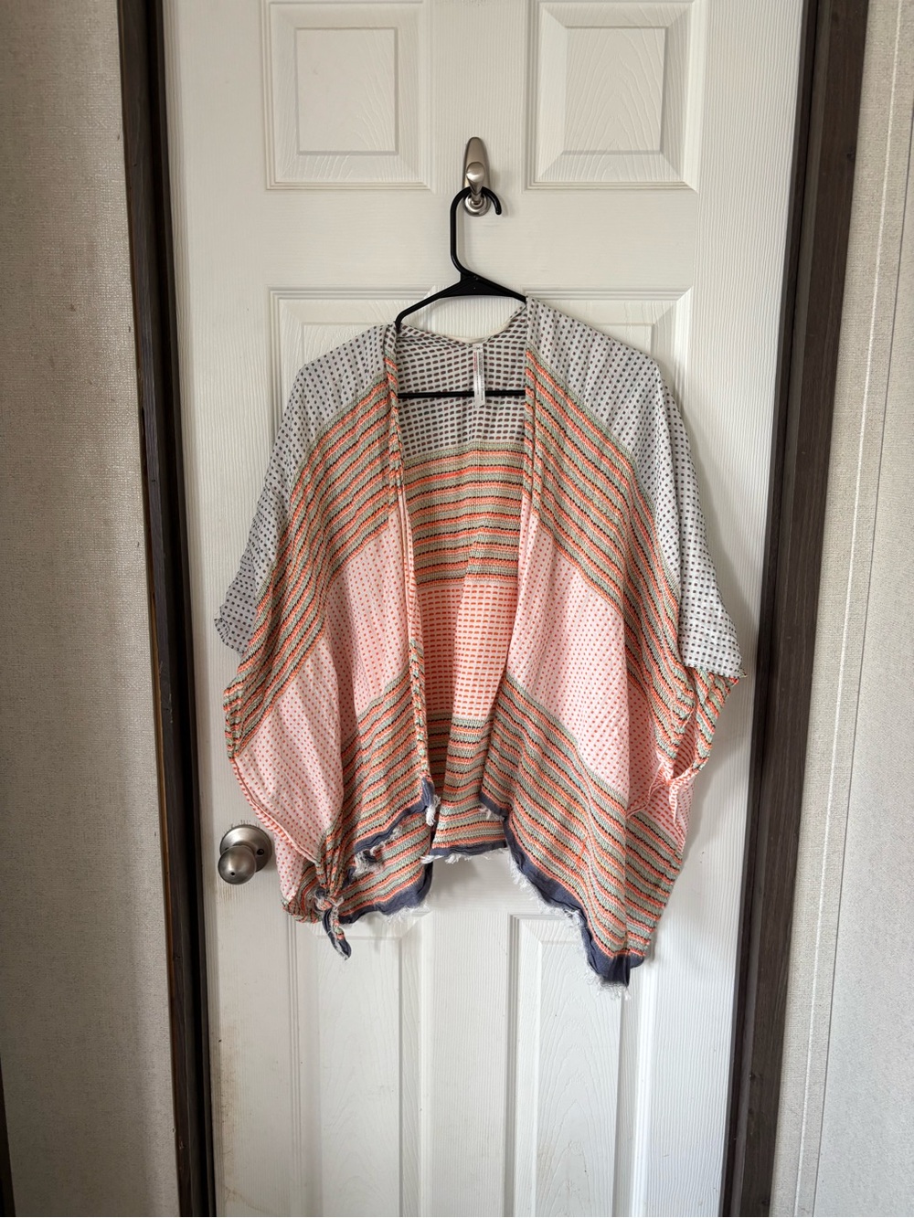 Urban Outfitters White Kimono with Teal & Rust Dot Grid